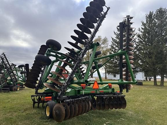 Image of John Deere 2623 equipment image 3