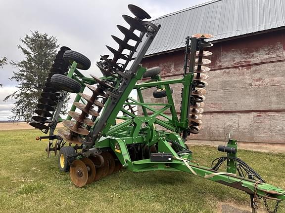 Image of John Deere 2623 equipment image 1