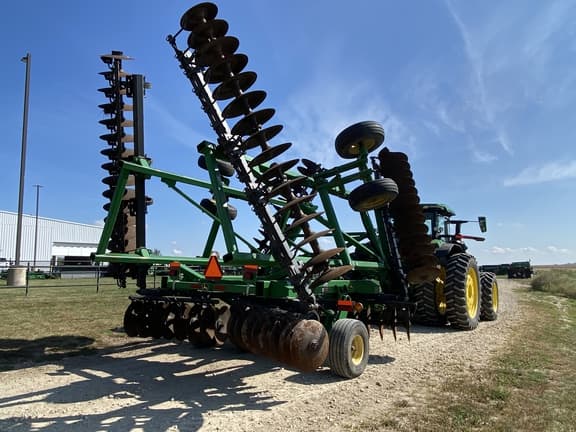 Image of John Deere 2623 equipment image 4