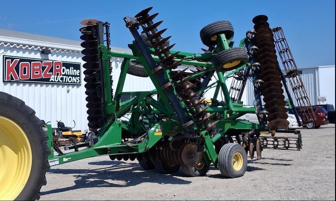2013 John Deere 2623VT Equipment Image0