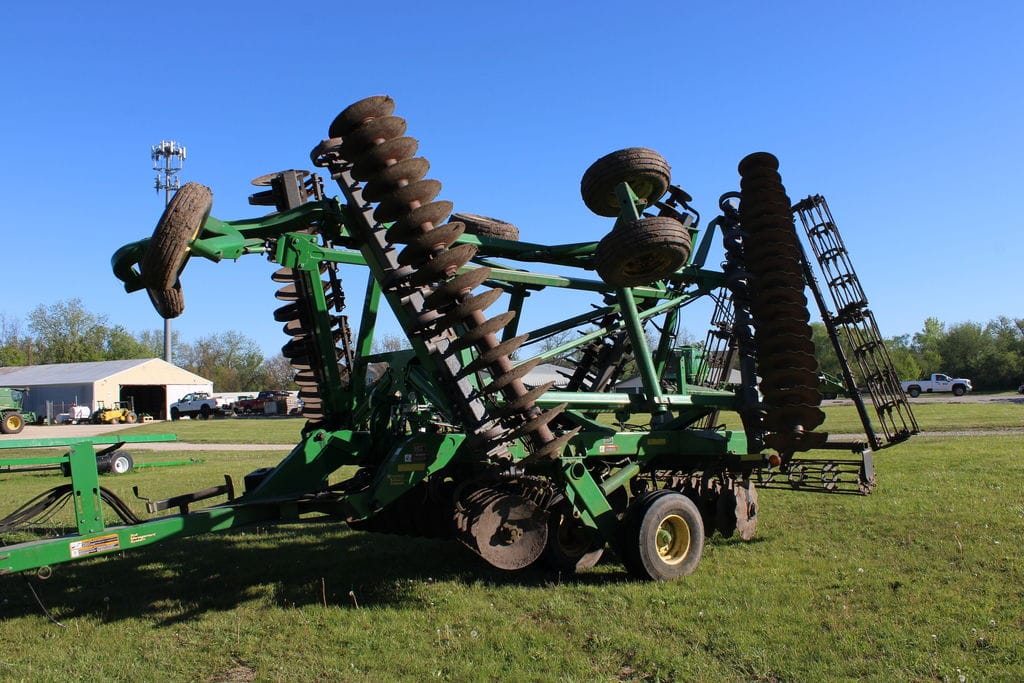 2013 John Deere 2623VT Equipment Image0