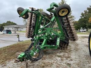 2013 John Deere 2623VT Image