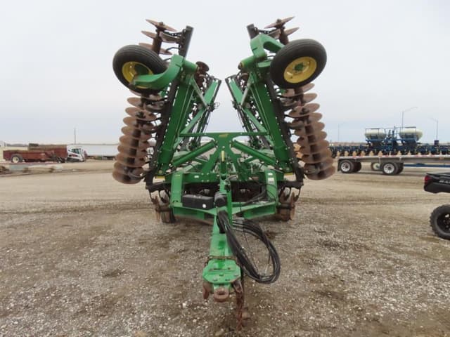 Image of John Deere 2623VT equipment image 2