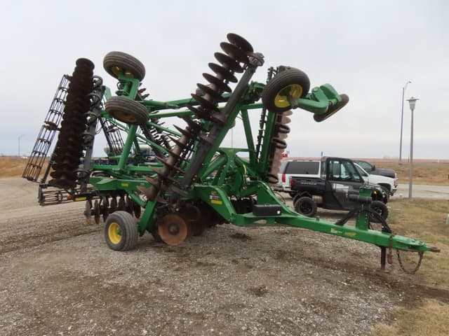 Image of John Deere 2623VT equipment image 4