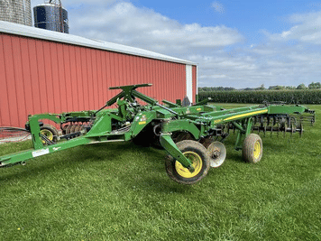 Main image John Deere 2623VT