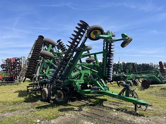 Image of John Deere 2623VT Primary image