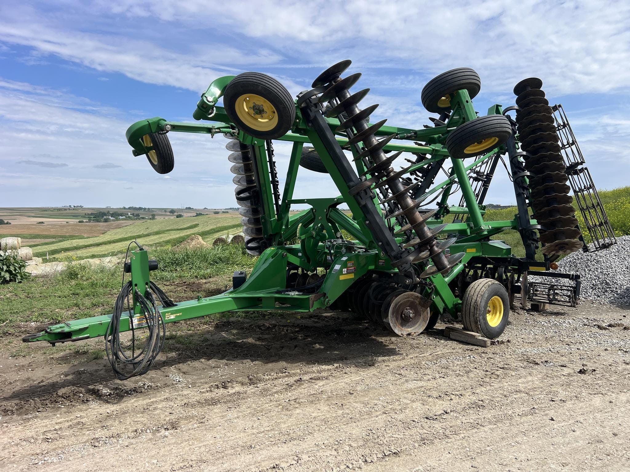 2013 John Deere 2623VT Equipment Image0