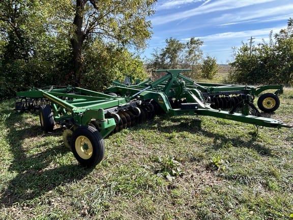 2013 John Deere 2623VT Equipment Image0
