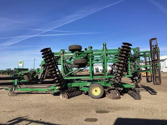 Image of John Deere 2623VT equipment image 1