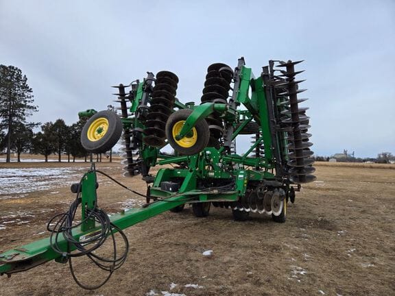 2013 John Deere 2623VT Equipment Image0