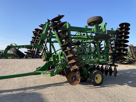 Image of John Deere 2625 equipment image 3