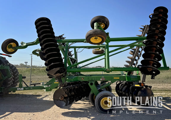 2013 John Deere 2625 Equipment Image0