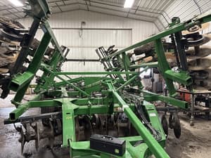 2013 John Deere 2720 Image