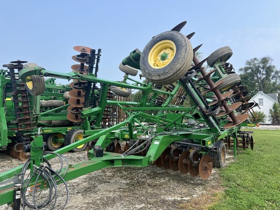 2013 John Deere 2720 Equipment Image0