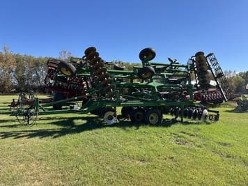 Main image John Deere 2720