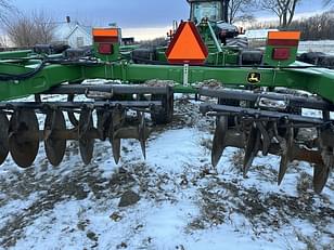 Main image John Deere 2720 9