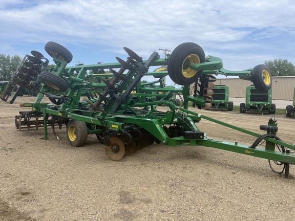 Main image John Deere 2720