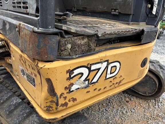 Image of John Deere 27D equipment image 4