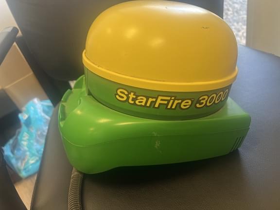 Image of John Deere StarFire 3000 Primary Image