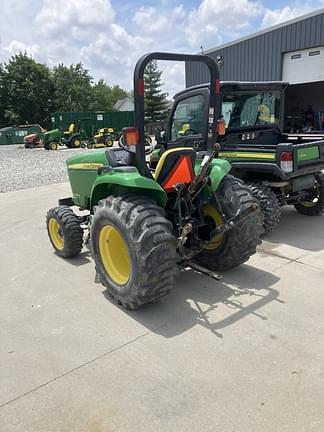Image of John Deere 3038E equipment image 1
