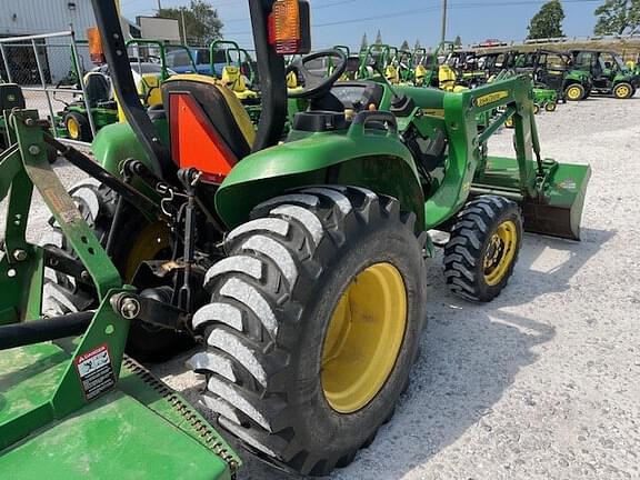 Image of John Deere 3038E equipment image 3