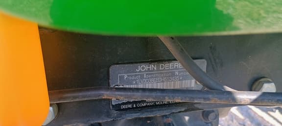Image of John Deere 3038E equipment image 4