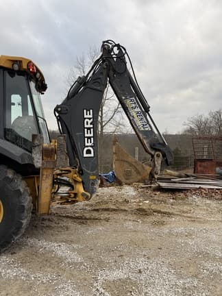 Image of John Deere 310K EP equipment image 3