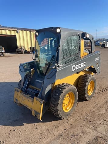 Main image John Deere 318D
