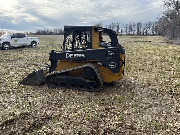 Image of John Deere 319D equipment image 1