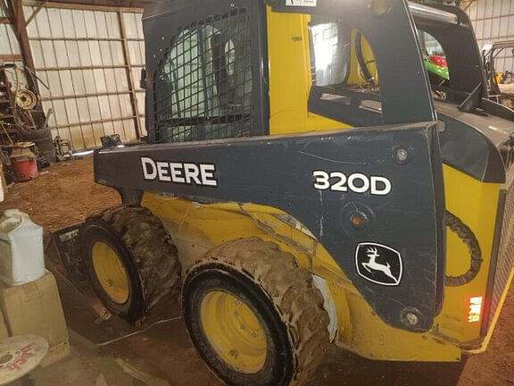 Image of John Deere 320D equipment image 2