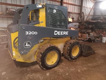 Main image John Deere 320D