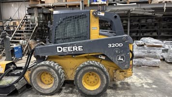 Main image John Deere 320D