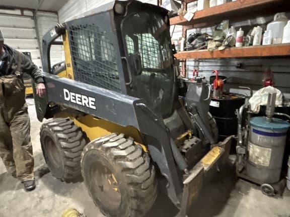 Image of John Deere 320D Primary image