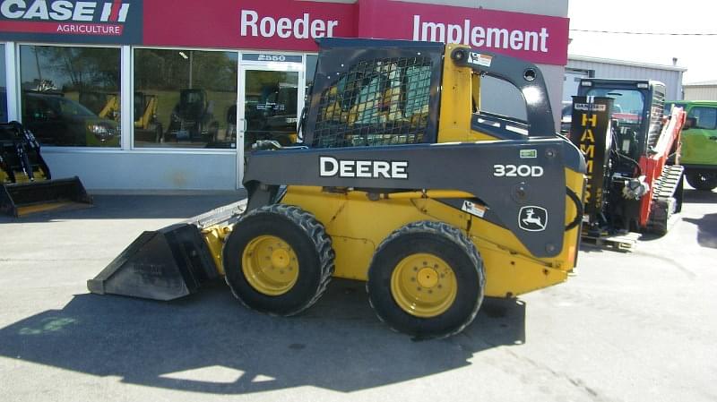 Image of John Deere 320D Primary image