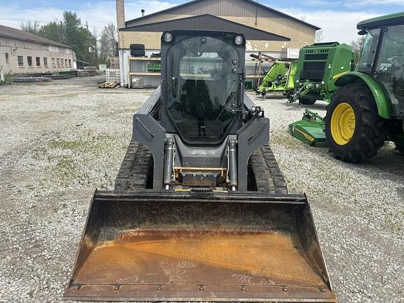 Image of John Deere 323D equipment image 1