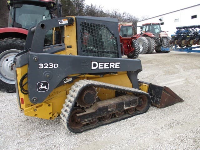 Image of John Deere 323D Primary image