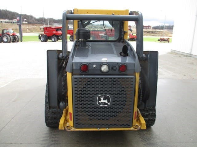 Image of John Deere 323D equipment image 2
