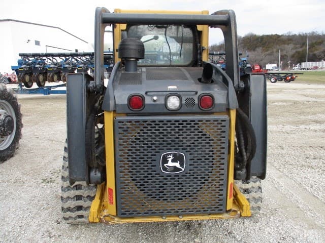 Image of John Deere 323D equipment image 4