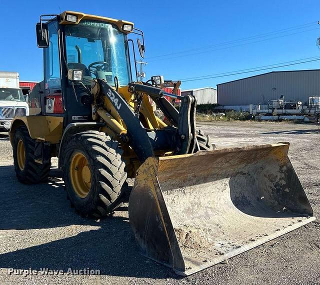 Image of John Deere 324J equipment image 2