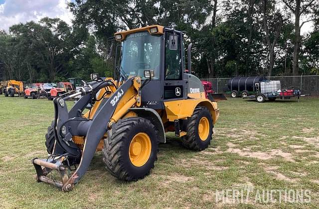 Image of John Deere 324J equipment image 1