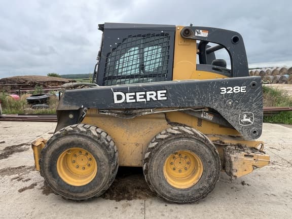 Image of John Deere 328E equipment image 1