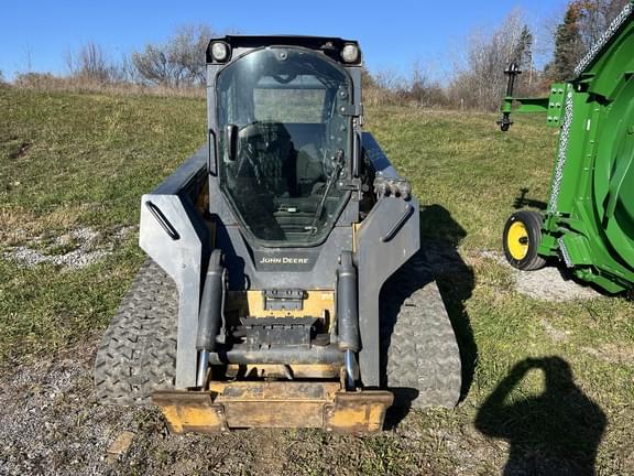 Image of John Deere 329E equipment image 2