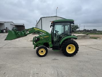 Main image John Deere 3320