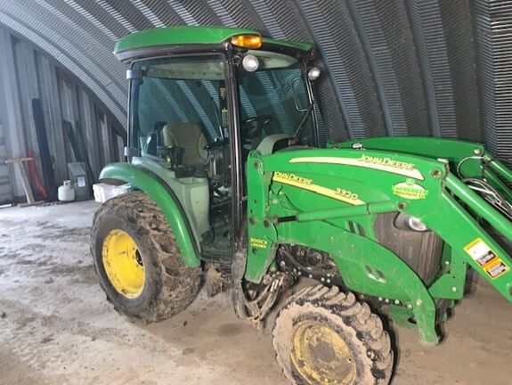 2013 John Deere 3320 Equipment Image0