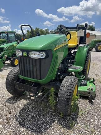Image of John Deere 3320 Primary image