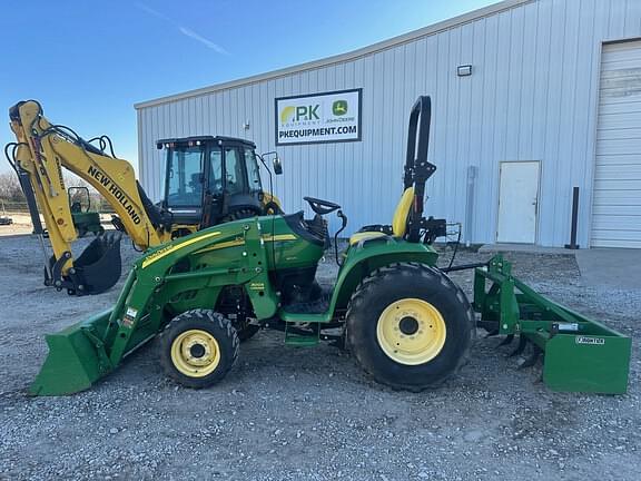 Image of John Deere 3320 equipment image 3