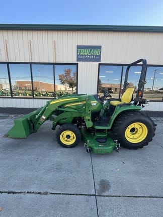 2013 John Deere 3320 Equipment Image0