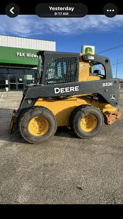 Image of John Deere 332E equipment image 1