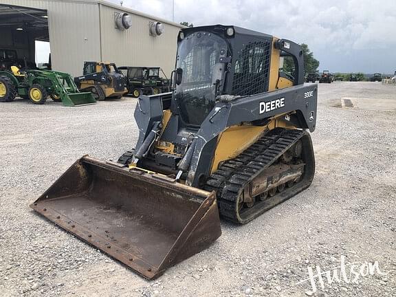 Image of John Deere 333E equipment image 1