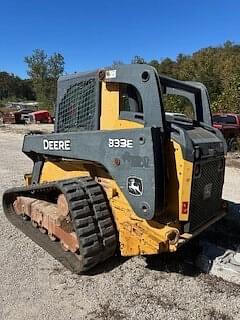 Image of John Deere 333E equipment image 3